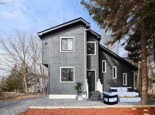 6236 Park Pl, Tobyhanna, PA