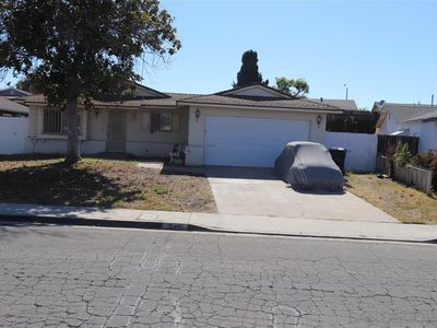 246 S Royal Oak Dr, San Diego, CA, 92114