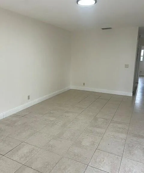 7801 NW 35th Ct #4 — Photo 4