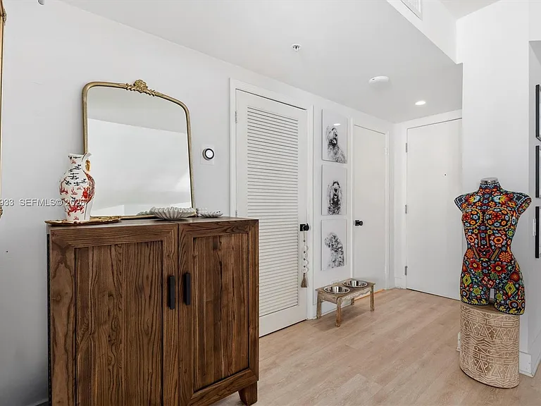 701 Brickell Key Blvd #1106 — Photo 28