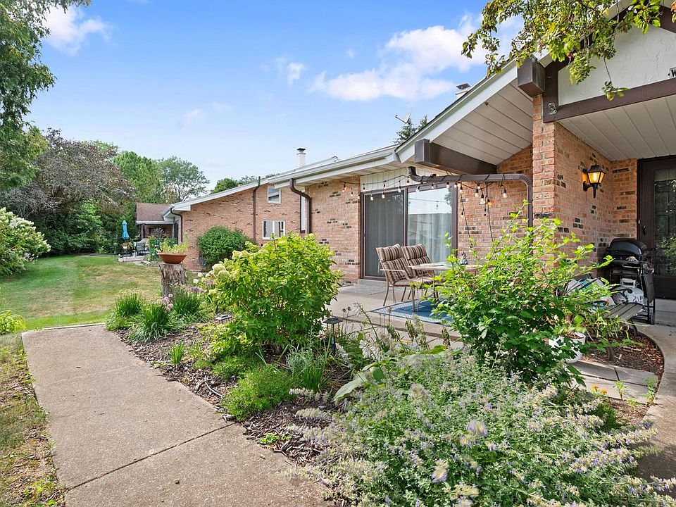 1st image of N16W5393 Garfield COURT