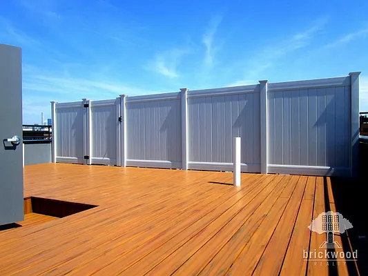 Rented by Brickwood Realty | media 117