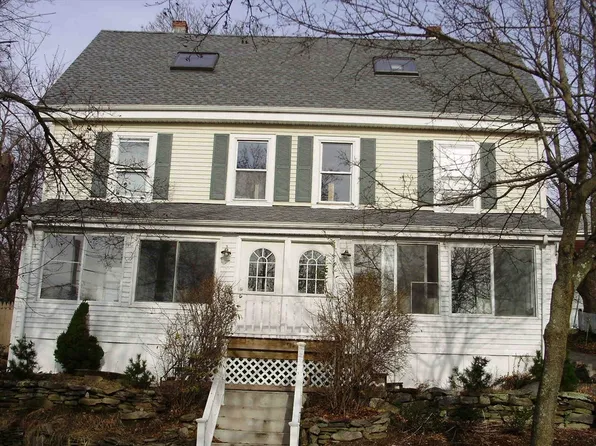 11 Pennsylvania Ave #11, Newton Upper Falls, MA 02464
