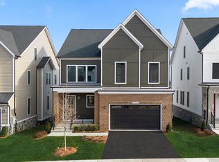41947 Night Nurse Cir, Ashburn, VA