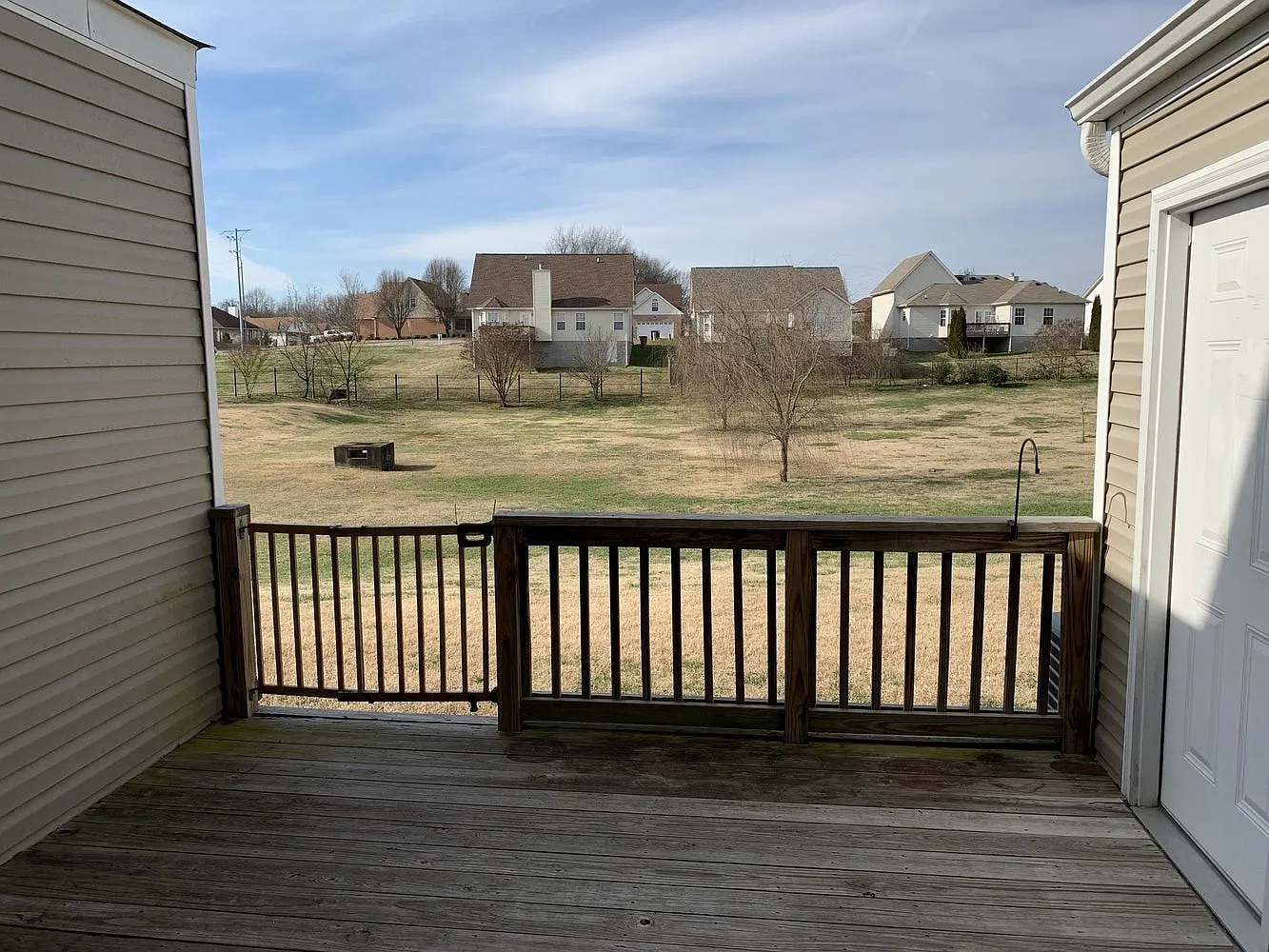 2 bed, 2.5 bath, 1200 sqft, $1,700 — Photo 3