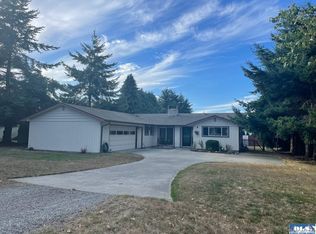 71 Garden Ln, Sequim, WA 98382