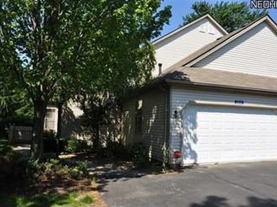 2522 Shakespeare Ln, Avon, OH, 44011