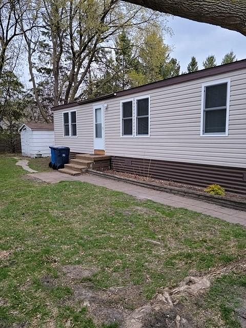 1st image of 281 Cherry Ln