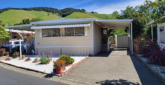 2nd image of 711 Old Canyon Rd Space 27