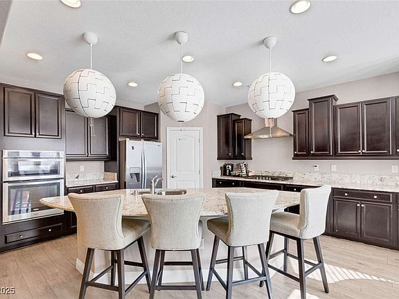 3rd image of 9463 Belmont Bay Ave