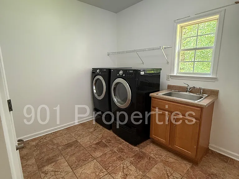 5167 Rachel Forest Cv — Photo 16
