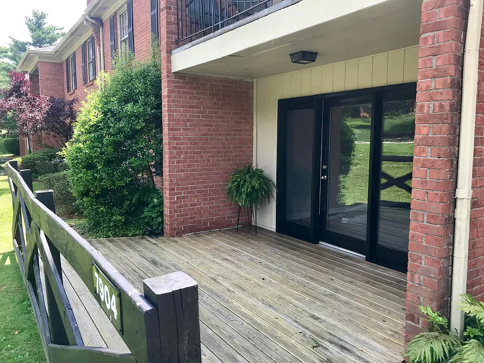 Deck/patio
