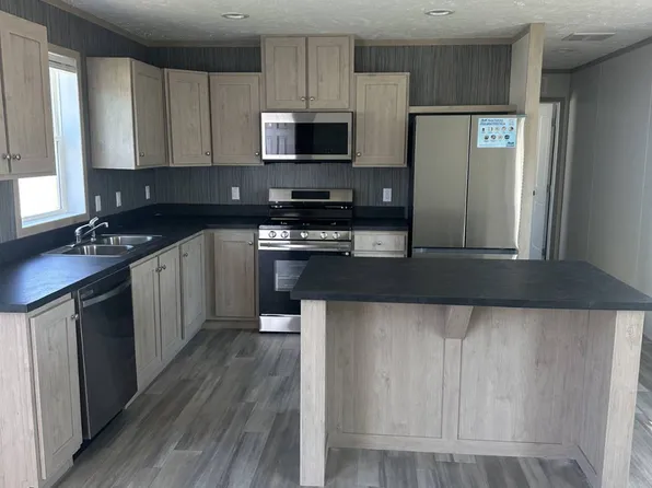 2434 Hedrick Ct #He2434, Decatur, IL 62526