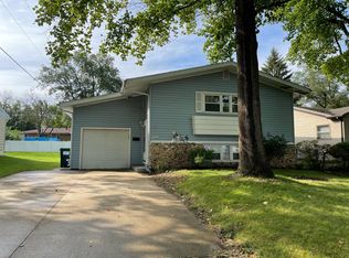 2257 Yorkshire Dr, Decatur, IL 62526