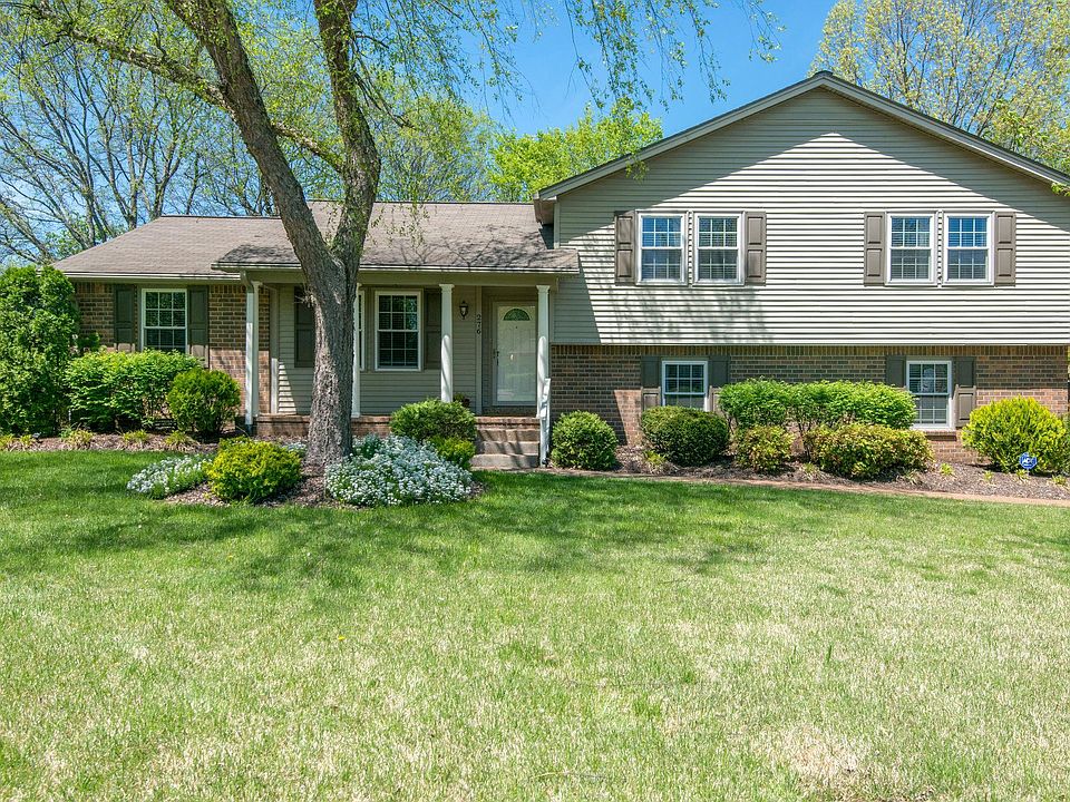 1st image of 276 Clearlake Dr W