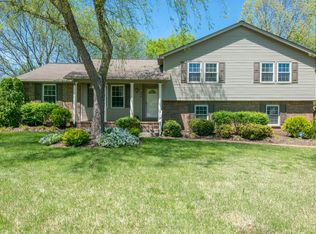 276 Clearlake Dr W, Nashville, TN 37217