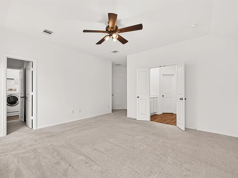 22215 Scarlino Dr — Photo 35