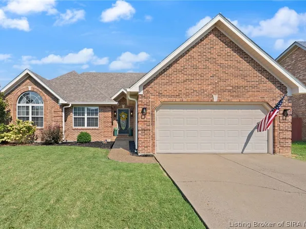 6709 Dovir Woods Drive, Sellersburg, IN 47172