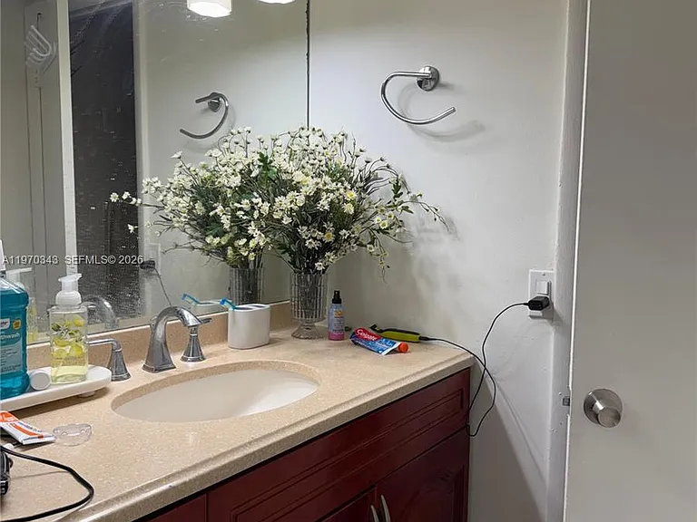 5050 NW 7th St #604 — Photo 24