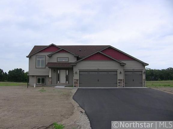 4th image of 3521 170th Ln NE