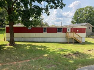 126 Stuart Cir SE, Milledgeville, GA 31061