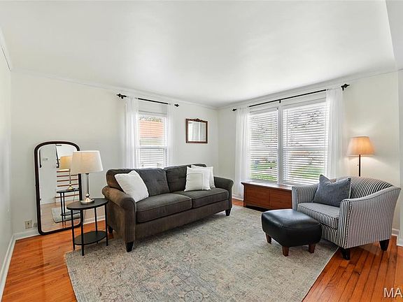 4th image of 2423 Rockford Ave