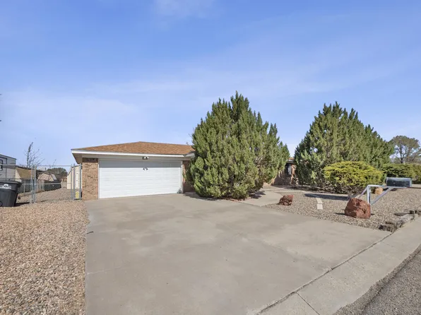 1622 Blanda Ct, Belen, NM 87002
