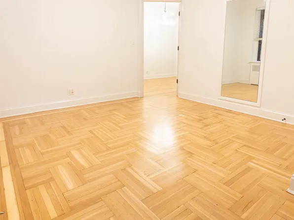 41-09 41st Street image 25 of 55