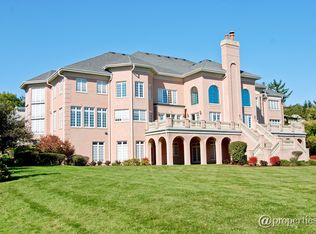37 Polo Dr, South Barrington, IL 60010
