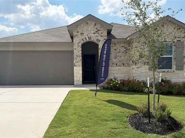 306 Bluetick Trl, Seguin, TX 78155