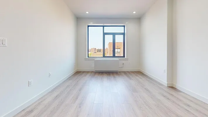 Rented by Metro Garden Realty NYC | media 21