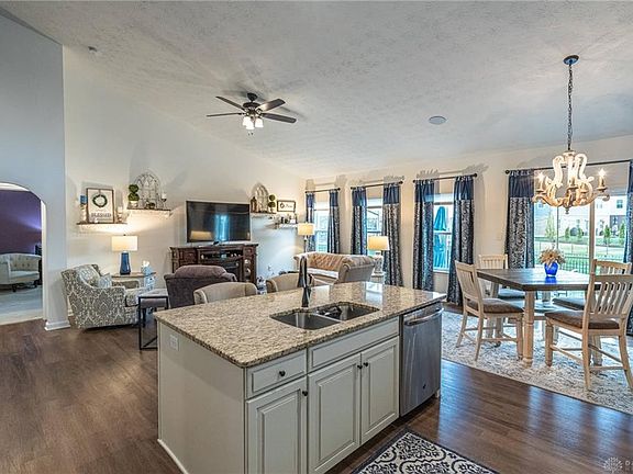 5th image of 9545 Whispering Stream Ct
