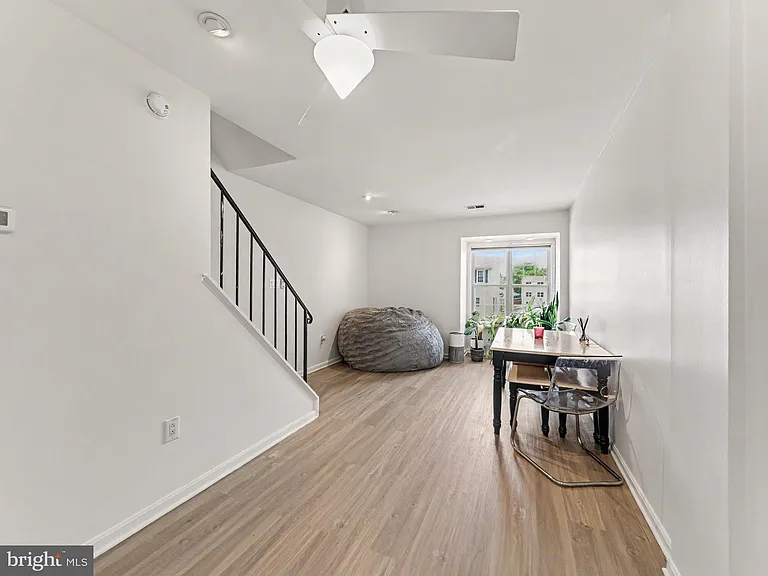 13849 Constitution Ct — Photo 7