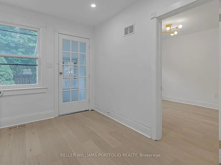 97 Harding Blvd — Photo 16
