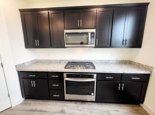 940 Osprey Dr, Lathrop, CA