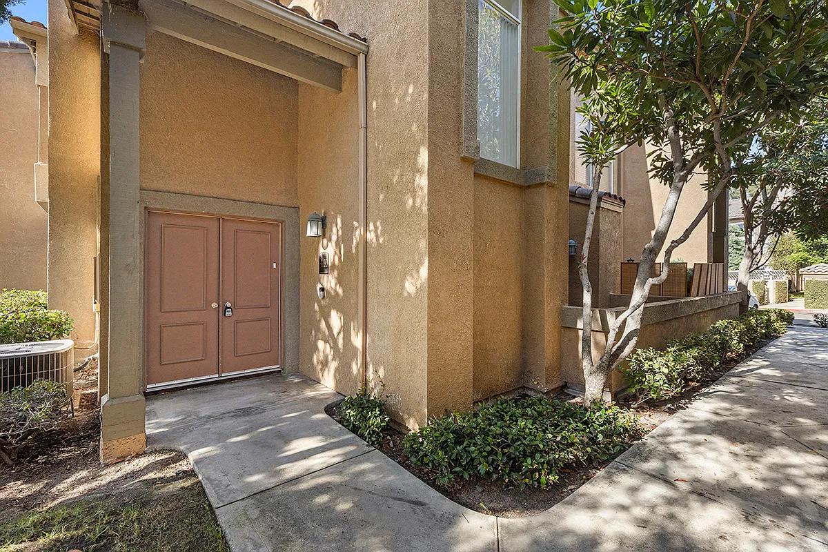 3 bed, 1564 sqft, $3,750 — Photo 4