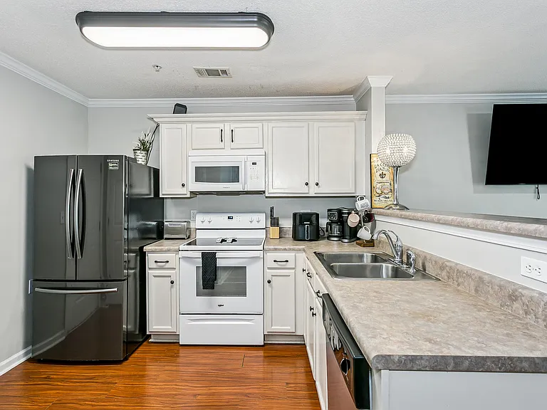 156 Swaying Pine Ct — Photo 24