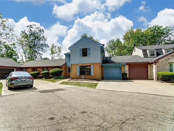 3rd image of 6543 Benjamin Franklin Dr