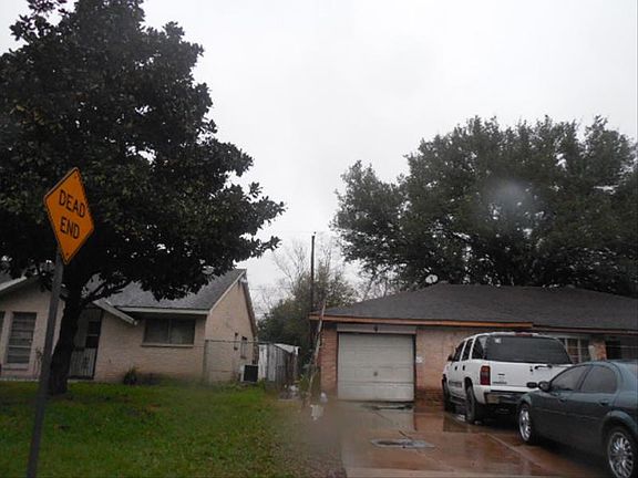 2nd image of 5914 Melanite Ave