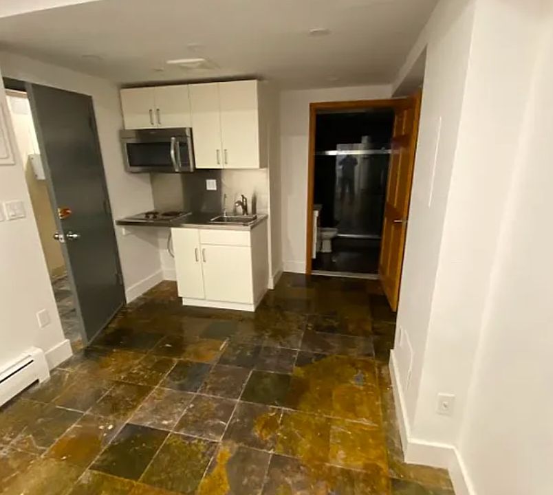 1st image of 155 W 83rd St APT B2