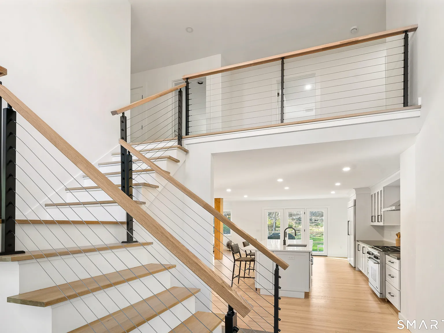 5 bed, 3.5 bath, 5079 sqft, $11,000 — Photo 4
