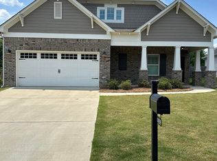 1429 Woodridge Pl, Gardendale, AL 35071