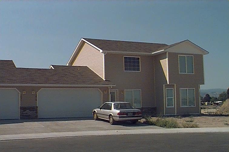 1st image of 2819 Meade Ct