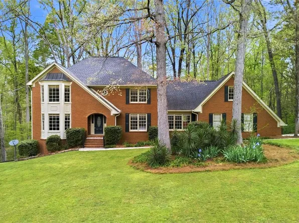 4210 Antelope Ln SW, Snellville, GA 30039