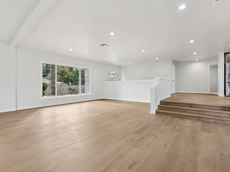 5114 Picnic Point Rd — Photo 21
