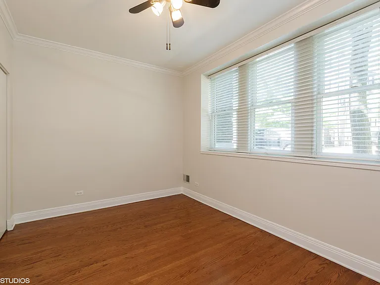 743 W Belden Ave #A — Photo 13