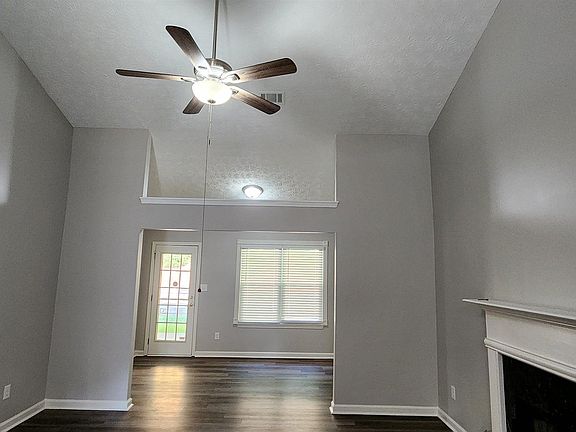 2nd image of 5361 Regency Lake Ct