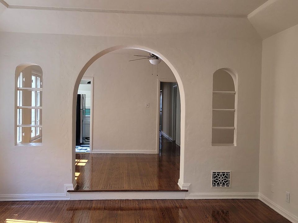 1st image of 419 N Genesee Ave
