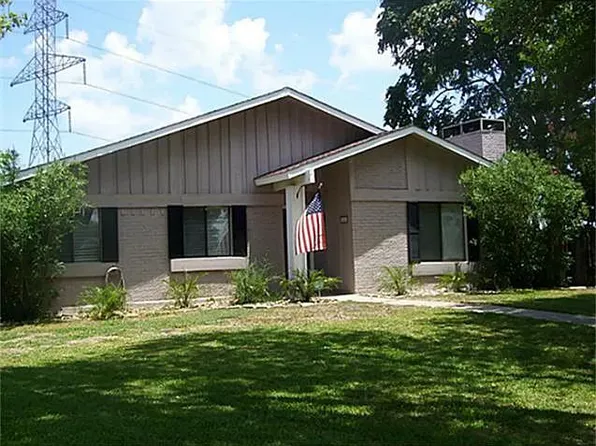 1401 Panola Dr, Mesquite, TX 75150