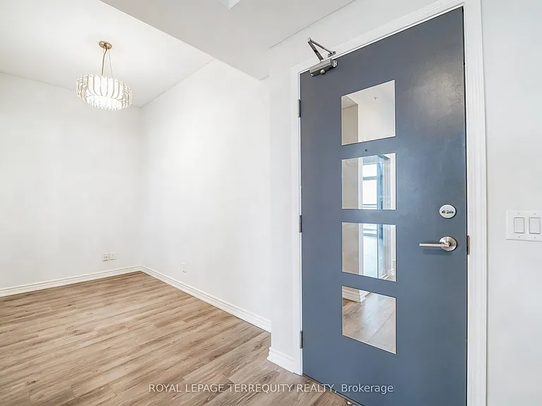 11611 Yonge St #728 — Photo 12